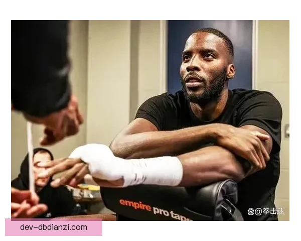 全球拳王争霸：击倒对手，夺得荣耀