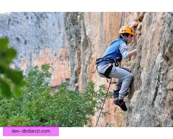 攀岩公开赛：挑战极限与探索无限